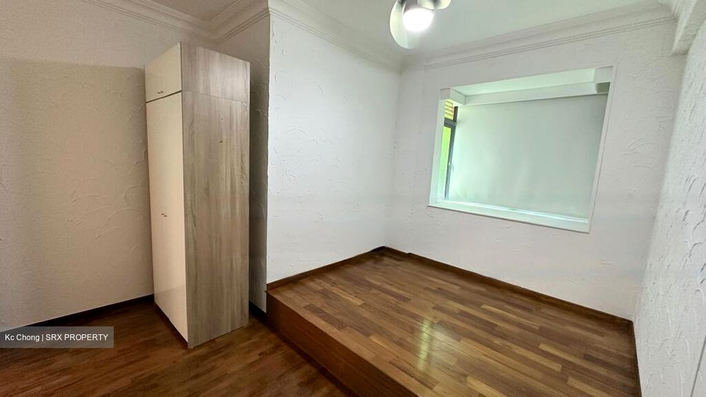 The Edgewater (D17), Condominium #471778101